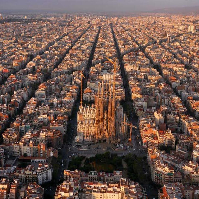 Best Areas to Invest in Barcelona