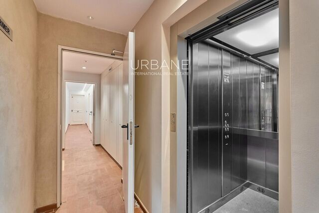 Helles, modernes 2-Zimmer-Apartment mit Balkonen im Herzen des Gotischen Viertels von Barcelona