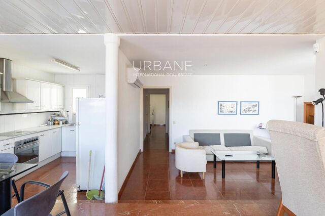 Penthouse with Terrace in Barcelona's Dreta de l'Eixample