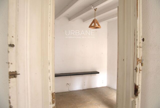 Rare opportunité avec grande terrasse à Ciutat Vella – 146 m² + 56 m² Carrer de Ferran