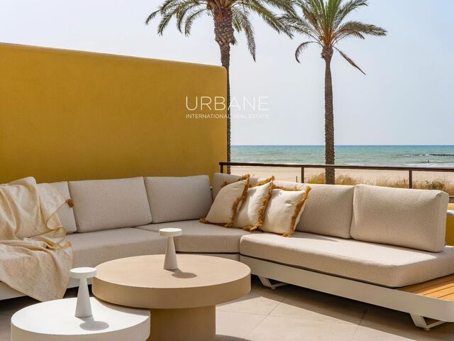 Art de vivre en bord de mer à Cubelles – Terrasse privée et vue imprenable sur la Méditerranée