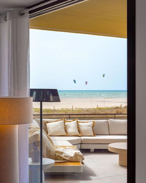 Art de vivre en bord de mer à Cubelles – Terrasse privée et vue imprenable sur la Méditerranée