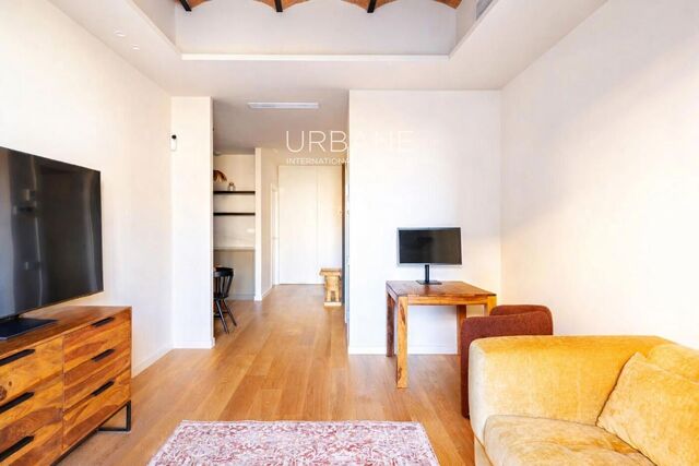 Neubauwohnung aus 2024 mit 1 Schlafzimmer, möbliert, mit Fitnessraum und Concierge in bester Lage von Barcelona