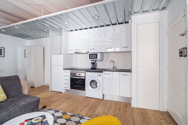 “Encanto junto al mar en el corazón de la Barceloneta – Estudio de 36 m²”