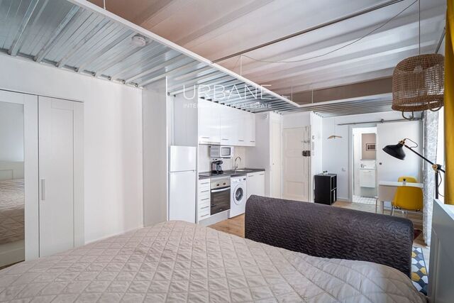 “Encanto junto al mar en el corazón de la Barceloneta – Estudio de 36 m²”