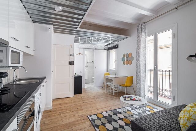 “Encanto junto al mar en el corazón de la Barceloneta – Estudio de 36 m²”