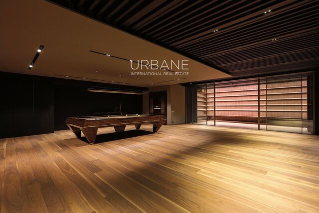 Lujosa villa de 5 dormitorios en primera línea de golf a una hora de Barcelona