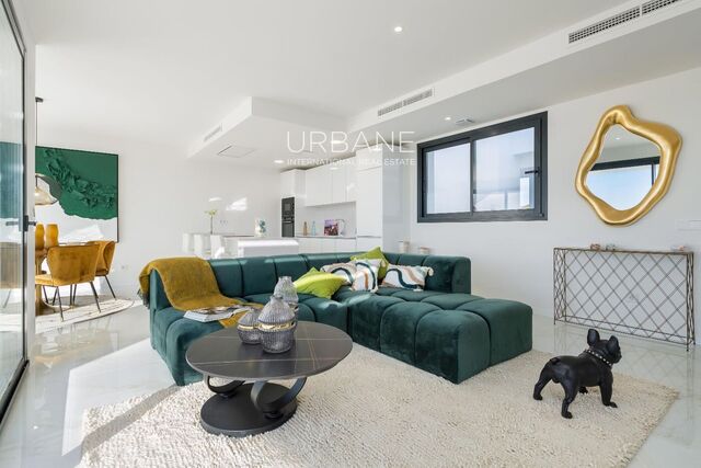 Apartamento moderno en Estepona con gran terraza y servicios exclusivos