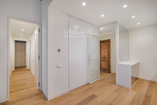 Lluminós Apartament de Luxe en Venda a l'Eixample Dret - Urbane International Real Estate