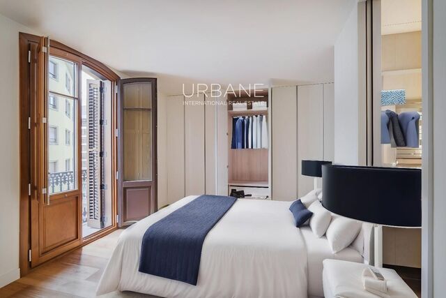 Lluminós Apartament de Luxe en Venda a l'Eixample Dret - Urbane International Real Estate