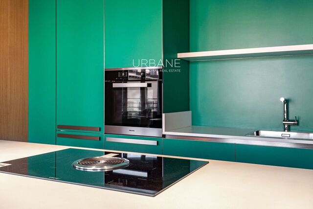 Stunning 2 Bed Apartment for Sale in Eixample