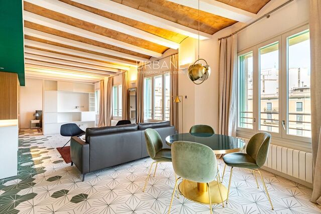 Stunning 2 Bed Apartment for Sale in Eixample