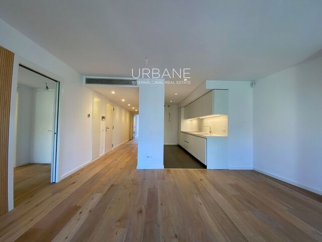 Luxurious 2 Bed Apartment For Sale in Eixample