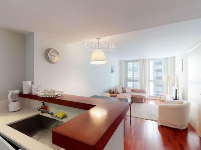 Wohnung zum Verkauf in Barcelona: Charmante 2-Zimmer-Wohnung mit 55m2, 1 Badezimmer, Möbliert und Klimatisiert