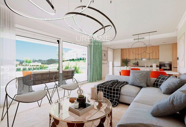 Penthouse de 3 chambres avec terrasse de 102 m2 à vendre à Mijas, Malaga, sur le Resort de Golf.
