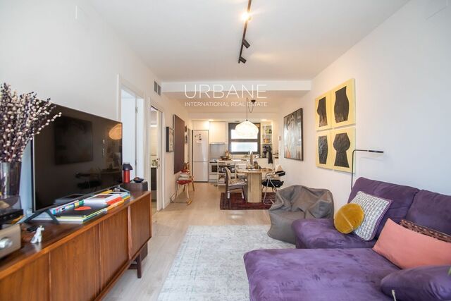 Stunning 2-Bedroom apartment with Rooftop Oasis in Maragall, Barcelona