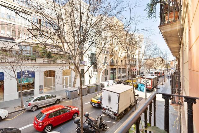 2-Zimmer-Wohnung im Eixample – Verfügbar ab dem 19. April | Mietdauer von 1 bis 11 Monaten