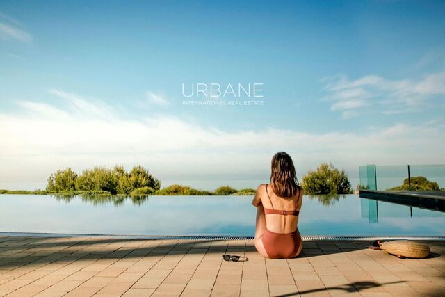 Lujoso Piso de 3 Habitaciones con Impresionantes Vistas en el Resort de Golf de Salou