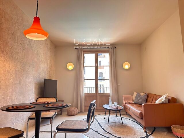 Charming Loft Studio for Rent in Barcelona - Temporary Contract Available Now