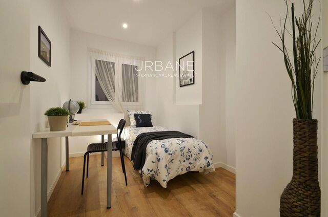 Appartement rénové avec vue sur la Sagrada Familia à Barcelone – 3 chambres et 2 salles de bain