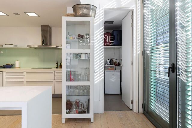 Fantastic 3 Bedroom Apartment in Gracia