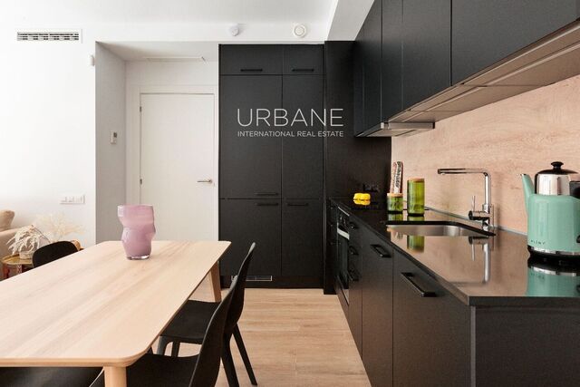 Stylish One Bed Apartment in Vibrant Poble Sec, Barcelona