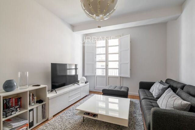 Amazing 2-Bedroom Flat in the Sant Antoni for Rent