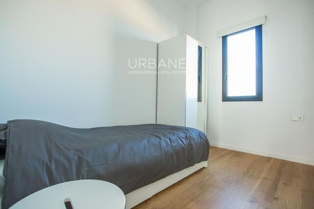 Modern Penthouse for Rent - Poble Sec, Barcelona | Large Terrace and Upper Terrace