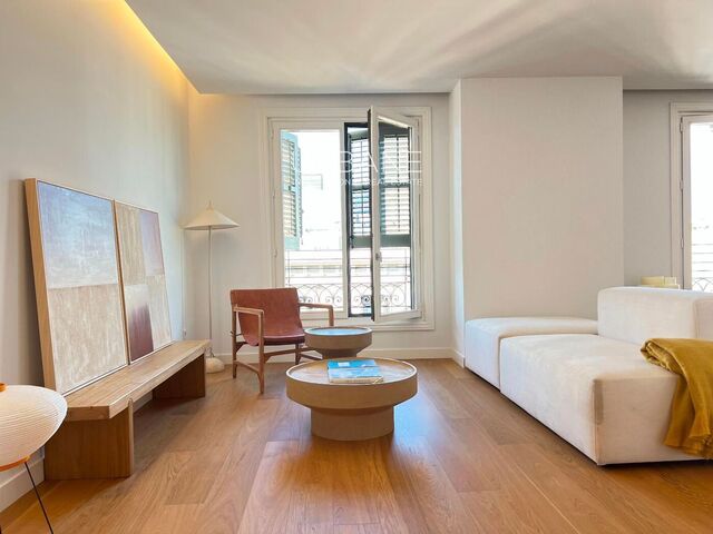 Appartement d'Exception de 124 m² avec Piscine et Vues Imprenables sur Barcelone