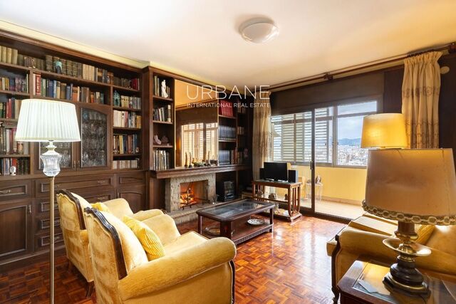 Appartement de 4 chambres à vendre avec vues imprenables sur l'Eixample, Barcelone