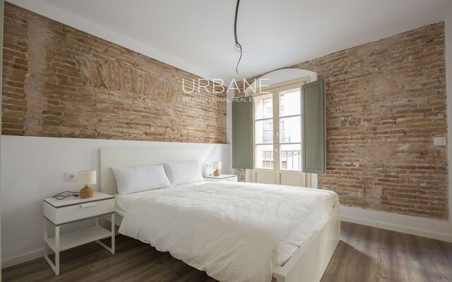 Atemberaubendes 2-Zimmer-Apartment zum Verkauf im Born-Viertel, Barcelona