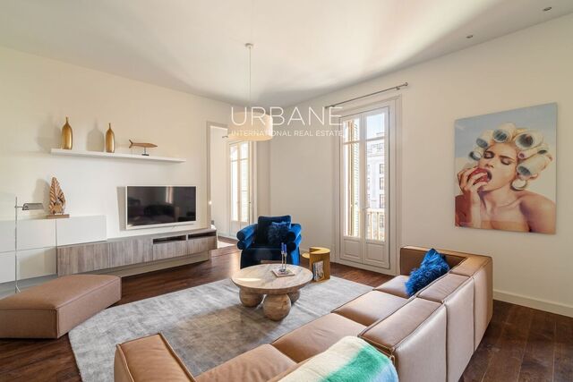 Luxury Apartment in Dreta Eixample with 3 Balcony