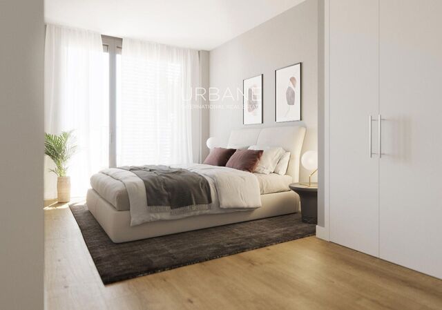 Luxuriöses 4-Zimmer, 3-Badezimmer Erdgeschoss-Duplex mit 25 m² Privatterrasse in El Guinardó, Barcelona