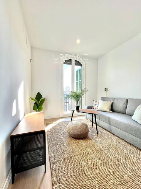 Modern and Bright Apartment for Rent Near Sagrada Familia