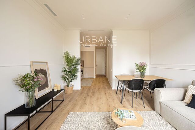 Apartament de 3 Habitacions en Venda a l'Eixample Esquerra, Barcelona