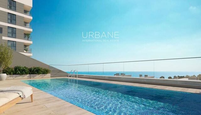 Exclusivo apartamento de 3 dormitorios con 106 m² de terraza y vistas al mar en Badalona