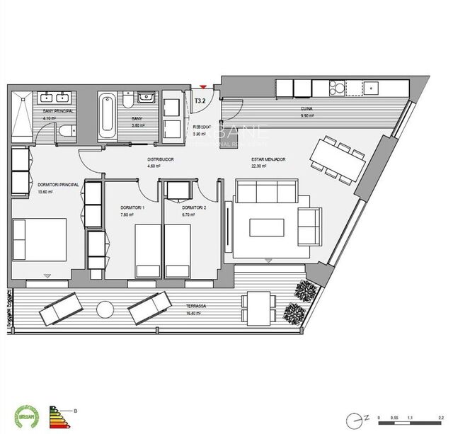 Encantador apartament de 3 dormitoris davant de la platja amb terrassa privada a Badalona