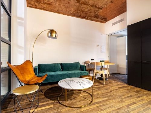 For Sale Luxury Ground-Floor Apartment with Terrace in Vila de Gràcia, Barcelona