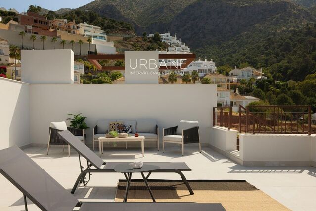 Apartamento moderno de tres habitaciones con terraza en entorno natural