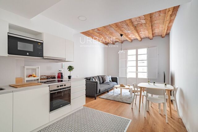 Recently renovated apartment in the heart of Barcelona