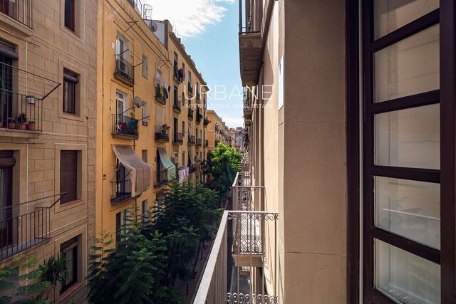 Recently renovated apartment in the heart of Barcelona