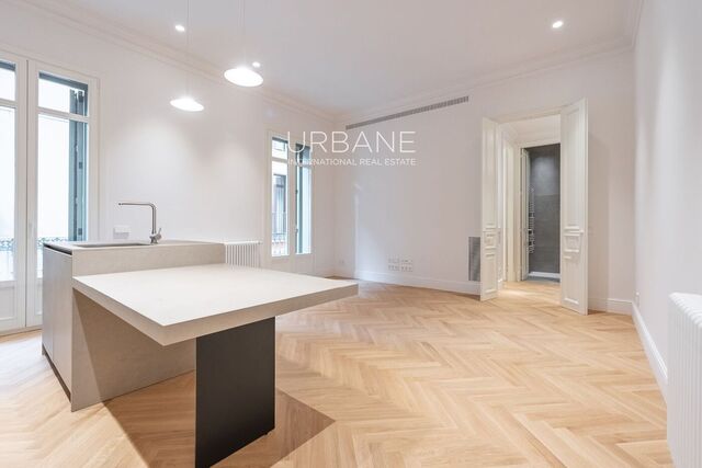 Charming Flat in Barcelona's Gothic Quarter | 1 Bedroom, 1 Bathroom, Fully Equipped Kitchen