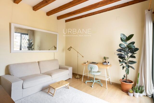 Private Terrace & Exclusive Address – 1-Bedroom Apartment in the Heart of El Born