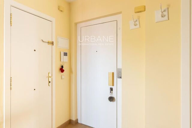 Private Terrace & Exclusive Address – 1-Bedroom Apartment in the Heart of El Born