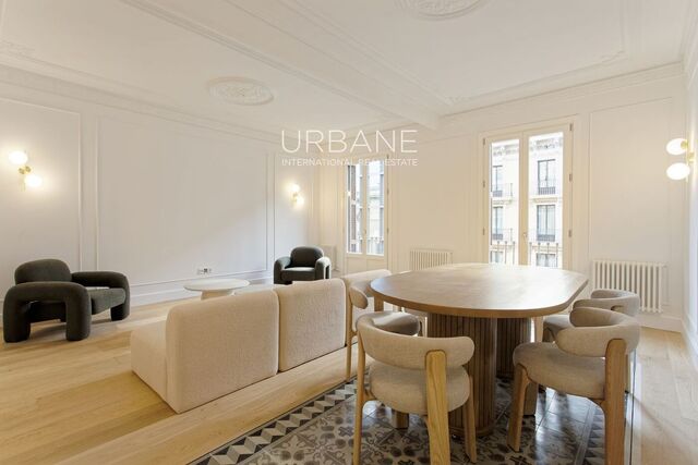 Apartamento Moderno y Luminoso con Balcón en el Corazón del Eixample