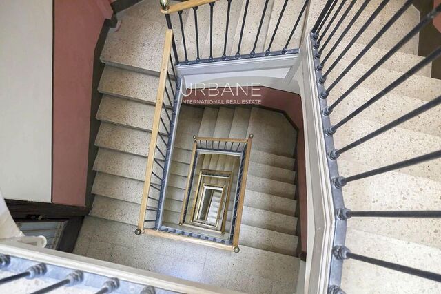 Geräumige, Helle und Moderne 2-Zimmer-Wohnung im Herzen Barcelonas