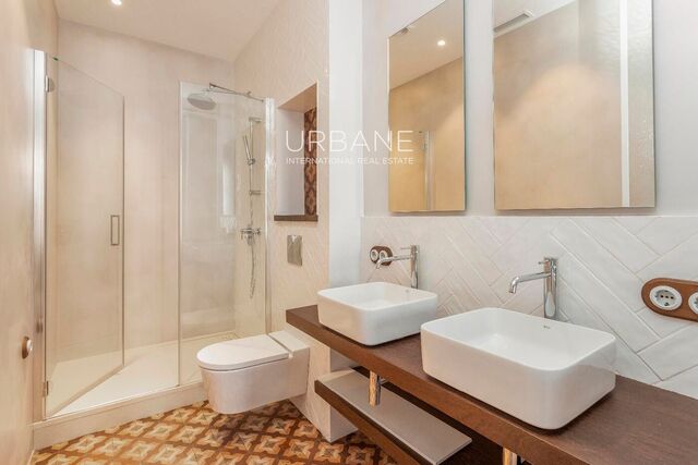 Apartamento de 2 habitaciones reformado con balcón en el corazón del Eixample, Barcelona