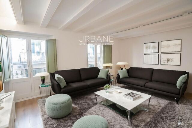 Appartement Charmant de 2 Chambres à Ciutat Vella, Barcelone | Cuisine Entièrement Équipée | 118 m²