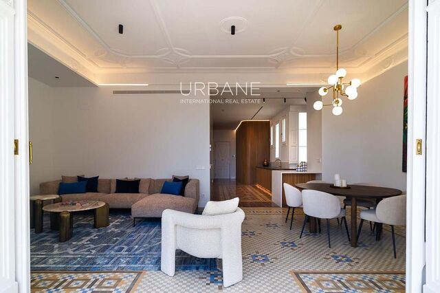Appartement Raffiné avec Trois Chambres au Centre de Barcelone
