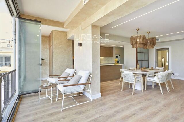 Appartement exclusif rénové au cœur de l'Eixample Derecho